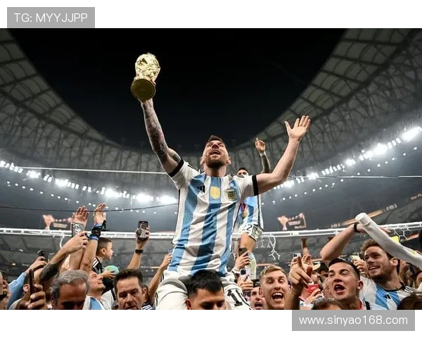 德保罗与梅西亲密合影庆祝晋级期待更辉煌的未来 德保罗与梅西亲密合影庆祝晋级期待更辉煌的未来